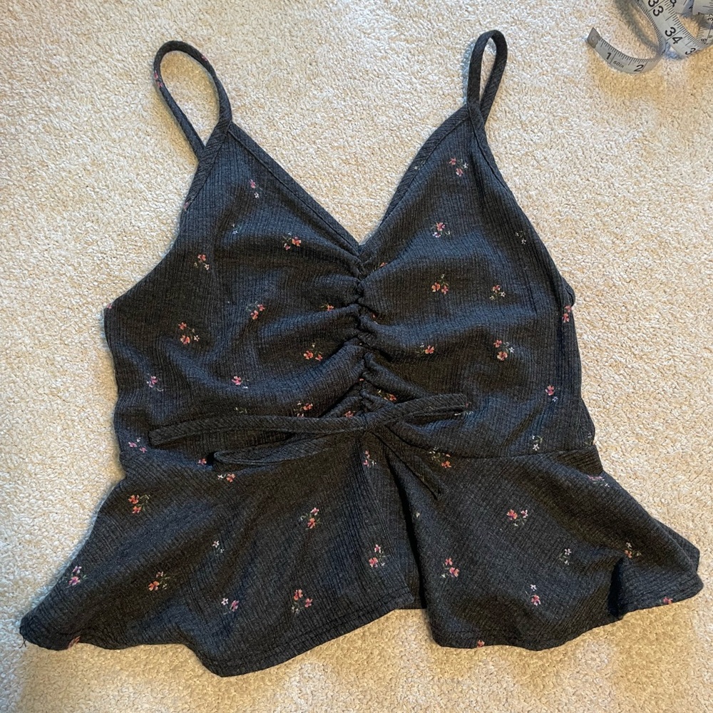 Livi By Olivia Rae Grey Pink Floral Tank Top